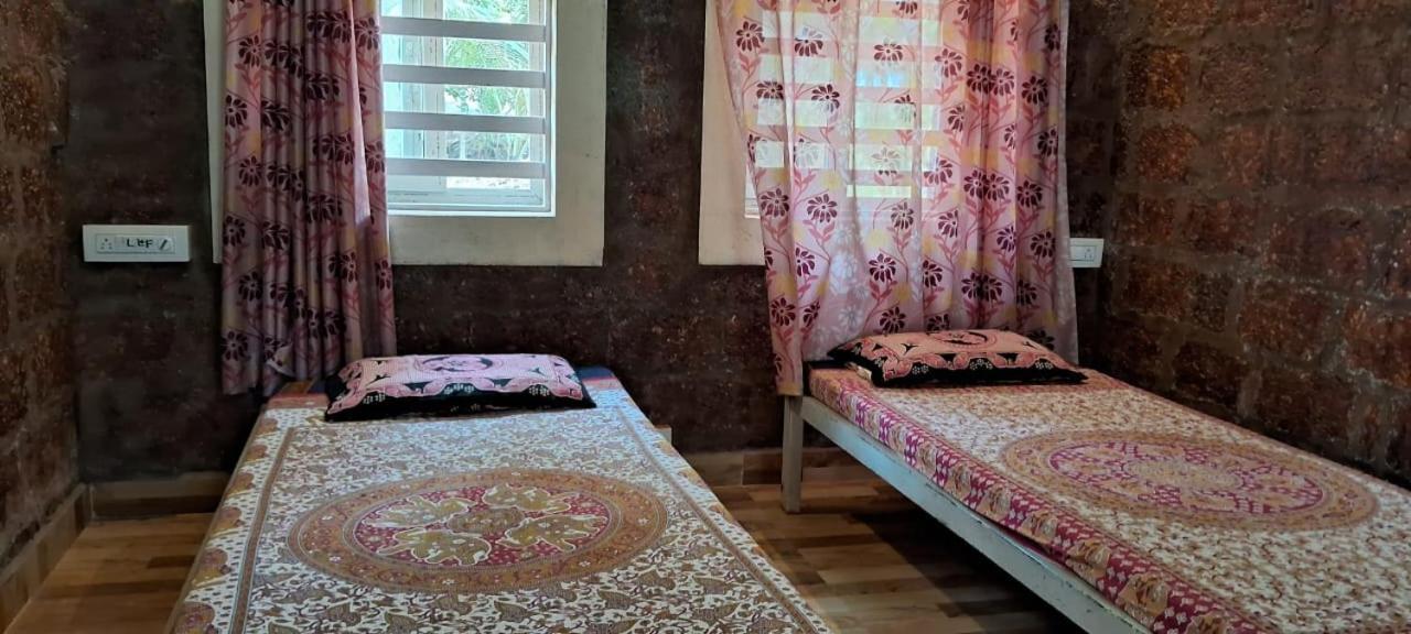 Riverstone Riverfront Stay Gokarna  Chambre photo